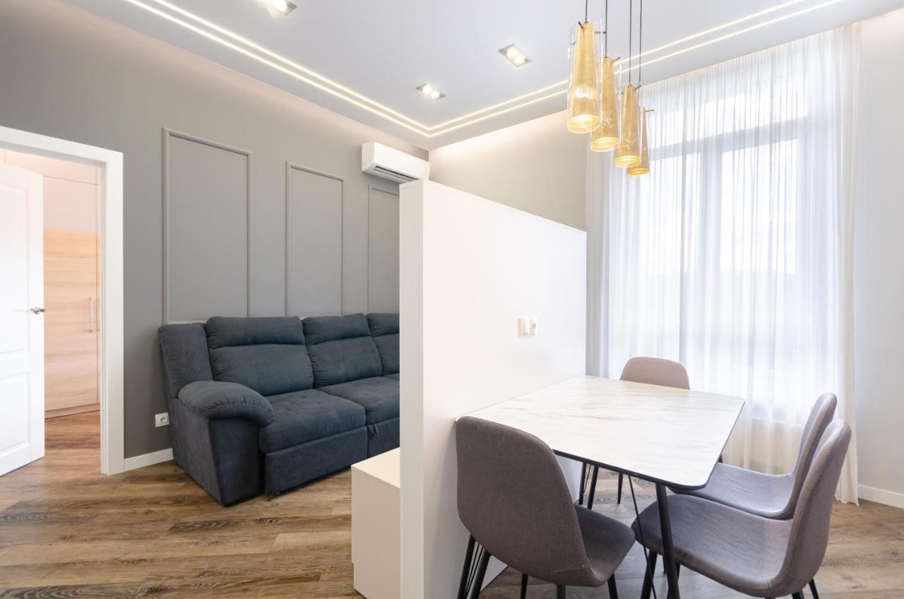 Petrovdom Ж38 In Luxury Apartments At 68 Zhylyanska Street,38 Perlyna Kiev Ngoại thất bức ảnh