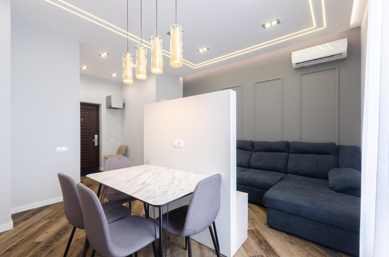 Petrovdom Ж38 In Luxury Apartments At 68 Zhylyanska Street,38 Perlyna Kiev Ngoại thất bức ảnh
