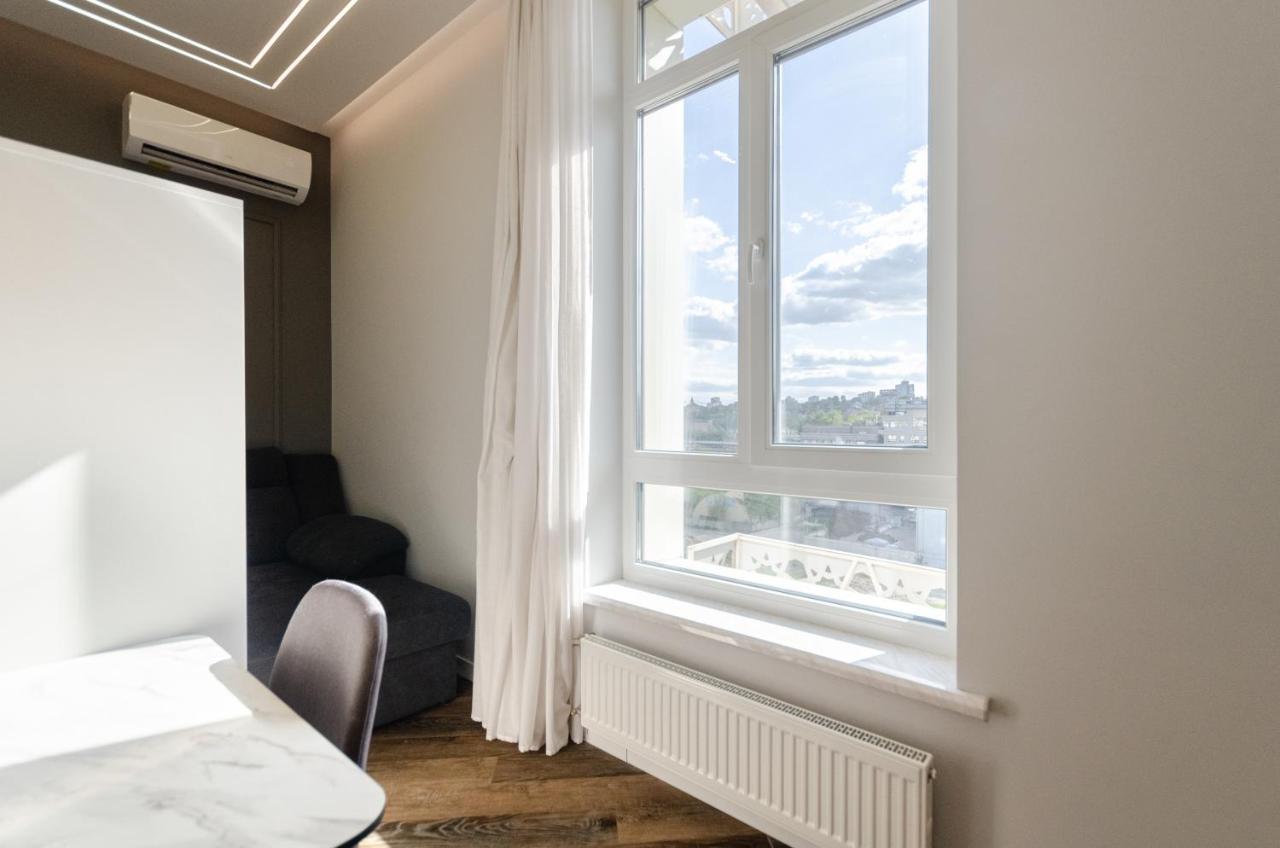 Petrovdom Ж38 In Luxury Apartments At 68 Zhylyanska Street,38 Perlyna Kiev Ngoại thất bức ảnh